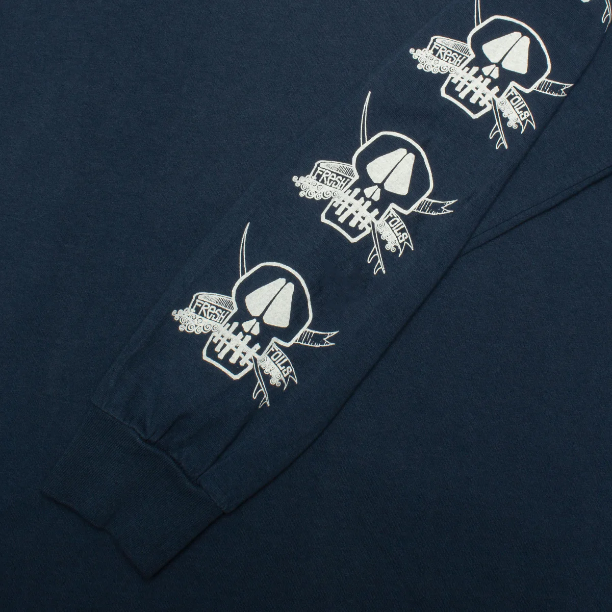 10496-foils-pigment-dyed-l-s-t-shirt-2.webp Foils Pigment Dyed L/S T-Shirt