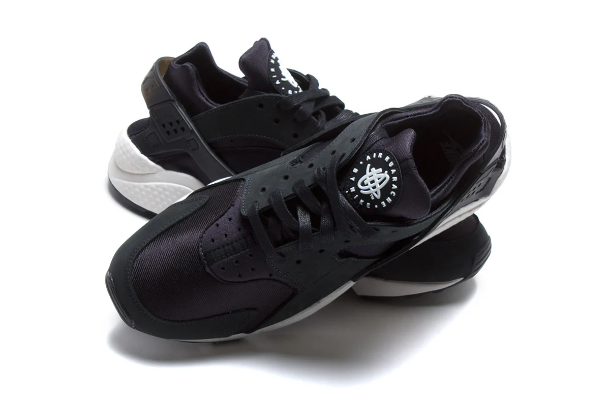 Air Huarache LE