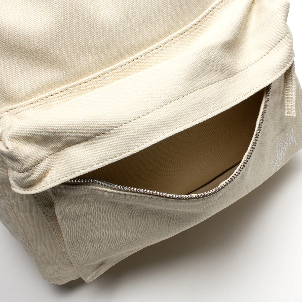 6878-canvas-backpack-6.webp Canvas Backpack