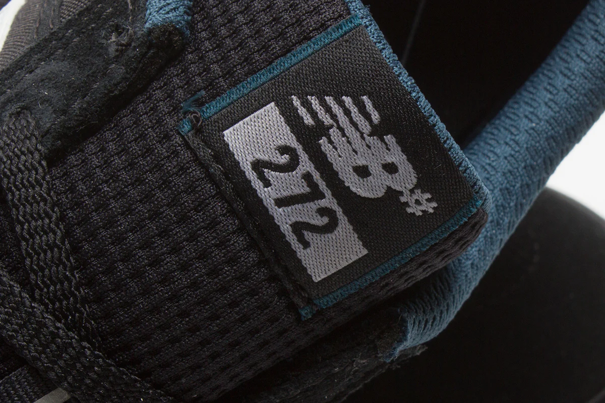 272