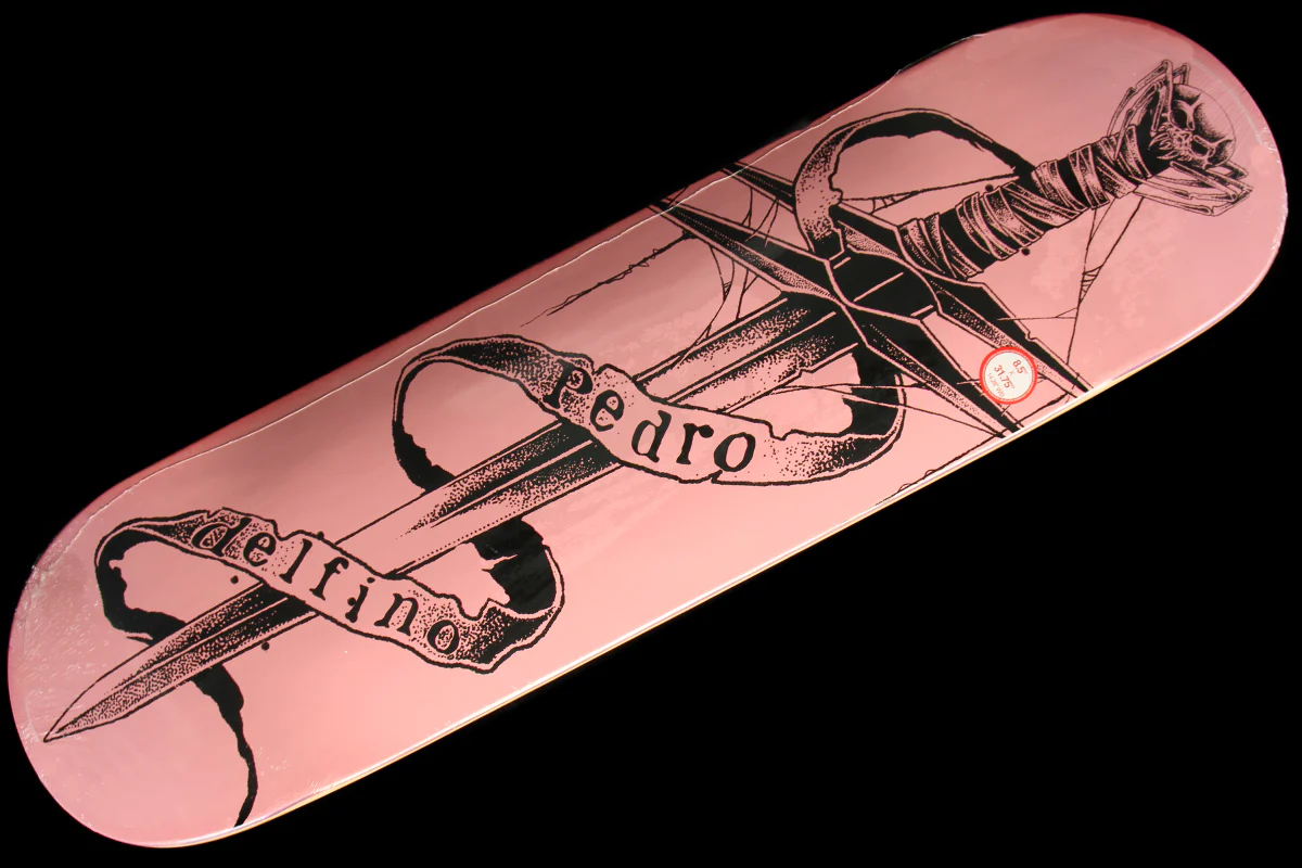 8897-delfino-rosefyre-deck-8.5-1.webp Delfino - Rosefyre Deck 8.5"