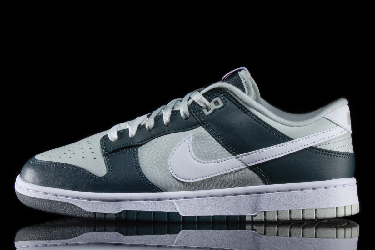 9673-dunk-low-retro-premium-1.webp Dunk Low Retro Premium