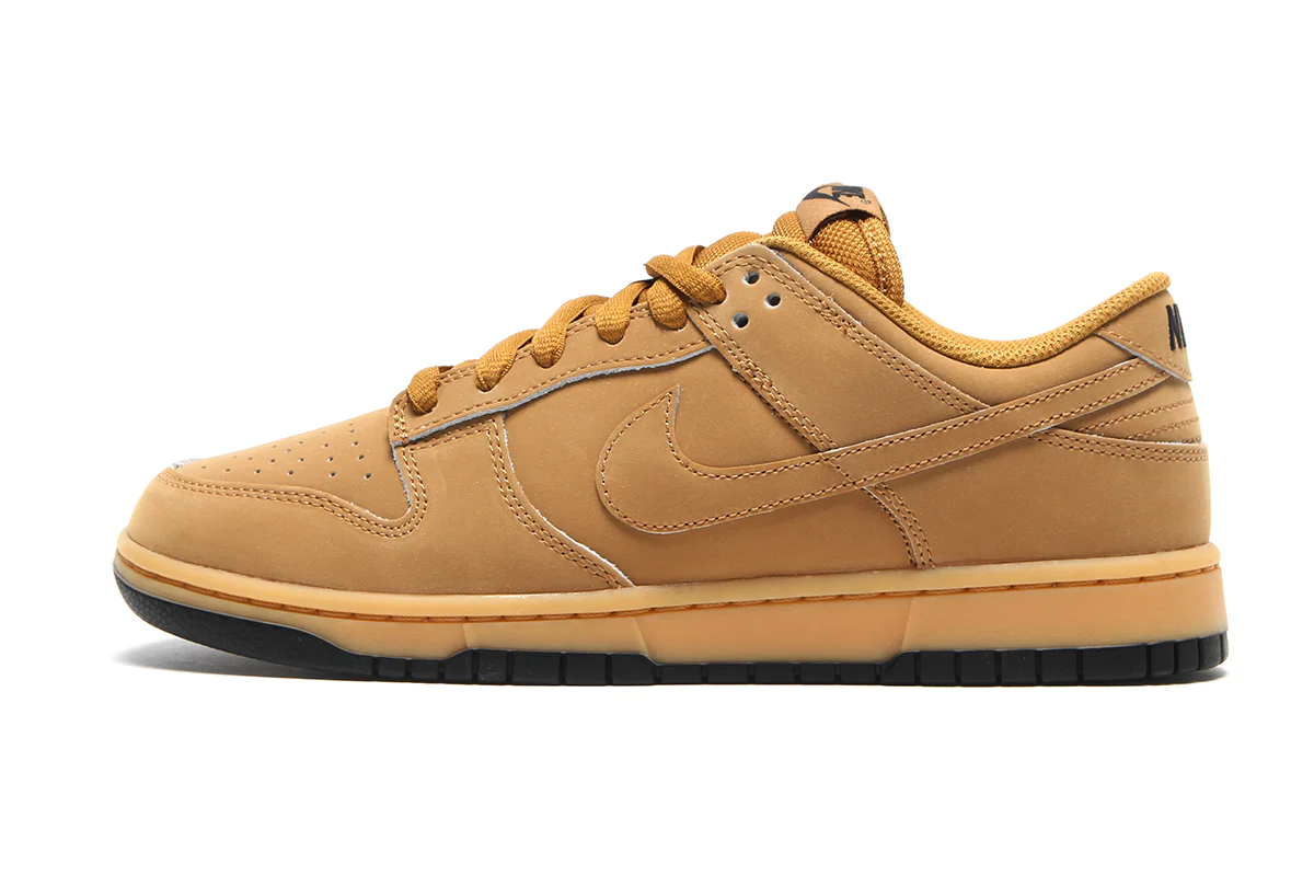 9748-dunk-low-retro-se-2.webp Dunk Low Retro SE